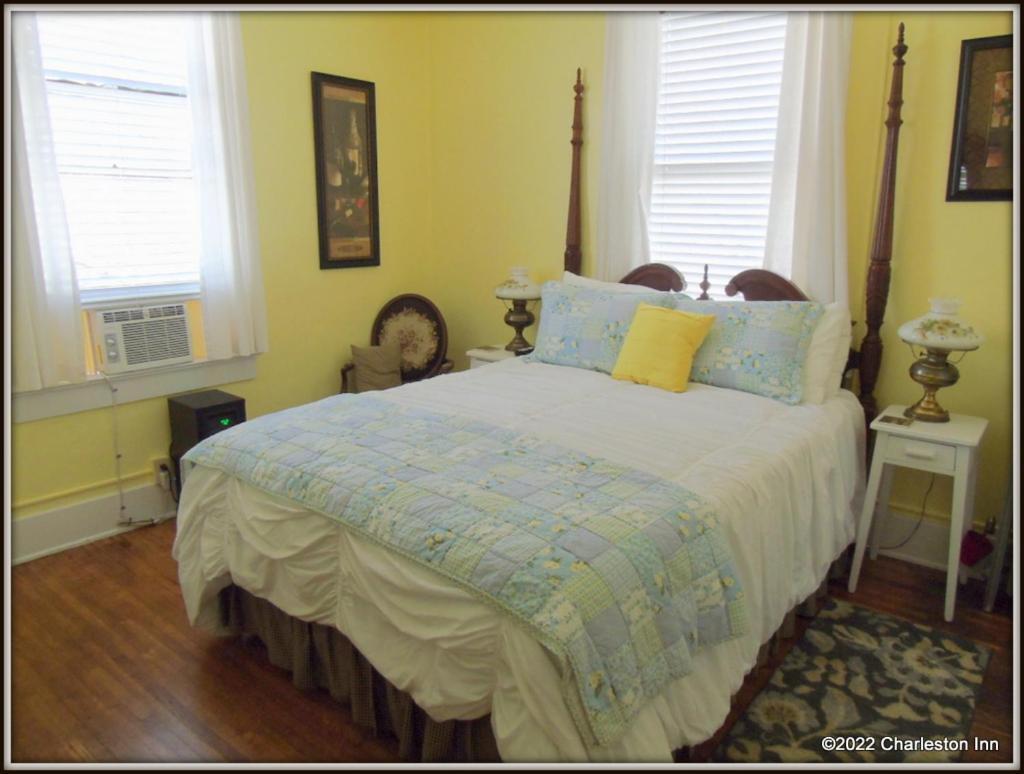 The Charleston Inn Hendersonville Nc Bagian luar foto