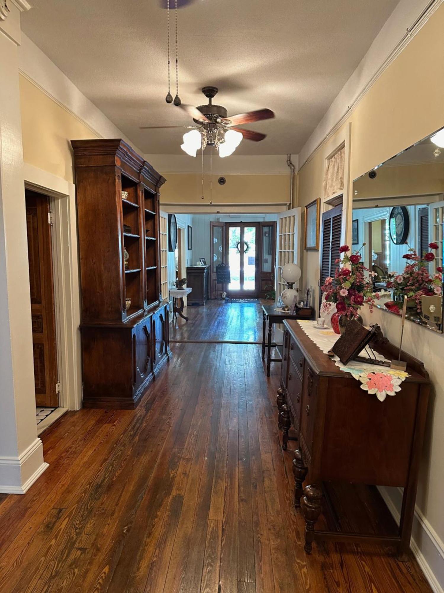 The Charleston Inn Hendersonville Nc Bagian luar foto